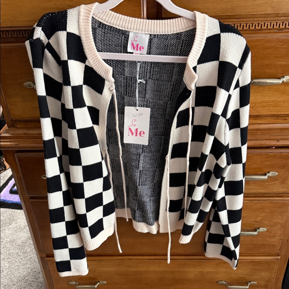 So Me Black and Cream Checkered Knit Cardigan